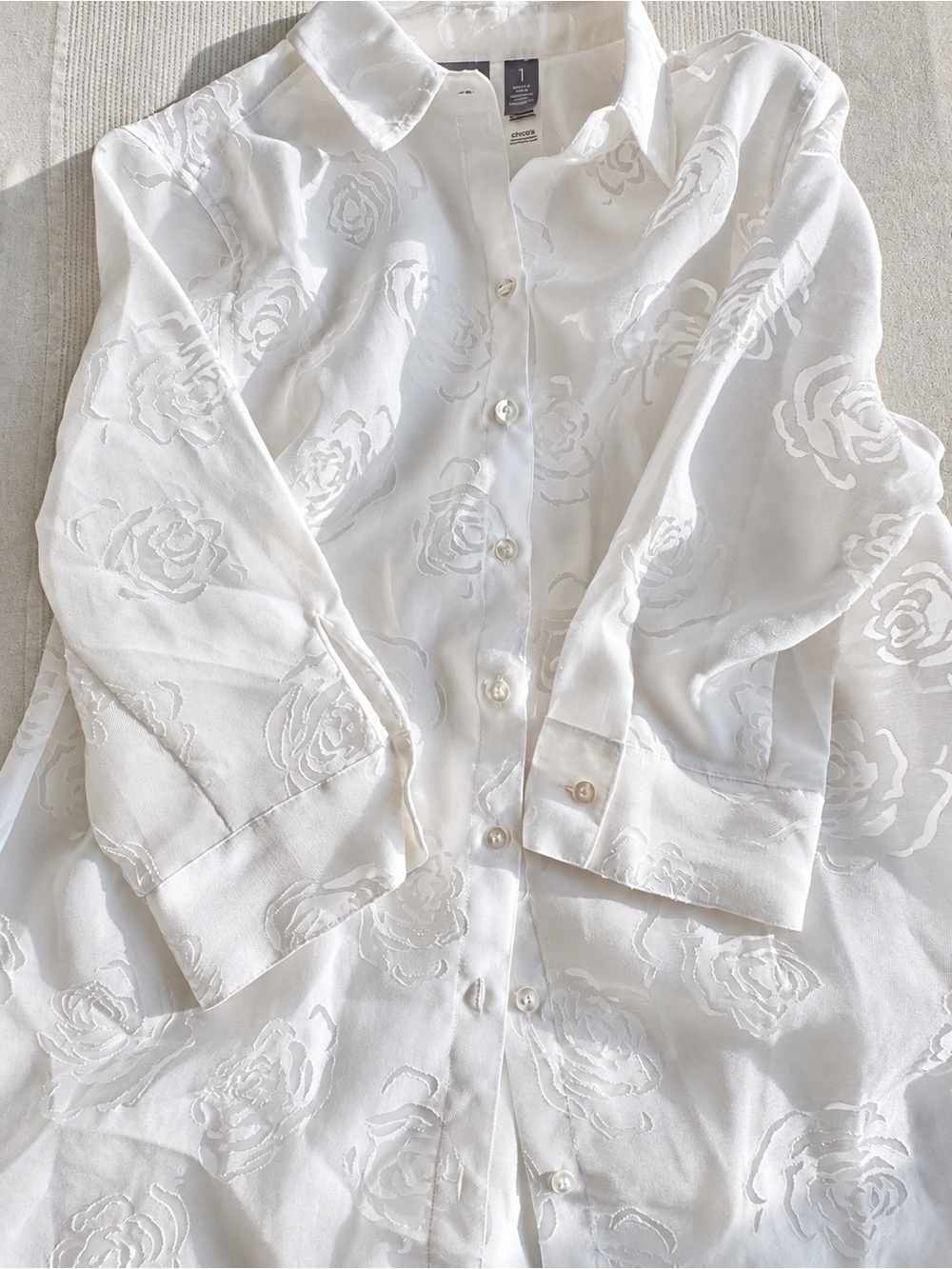 Chico's White Rose Floral Burnout Button Down Blouse - Size 1 (Medium)